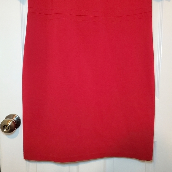 Talbots Scoop Neckline Shift Dress Short Sleeves Business Career Red 10 - Picture 4 of 9
